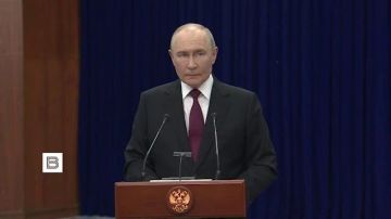 Мобилизация, угрозы Зеленского, ремонт НПЗ и удары по энергетике Украины: Владимир Путин ответил на вопросы журналистов в Бишкеке