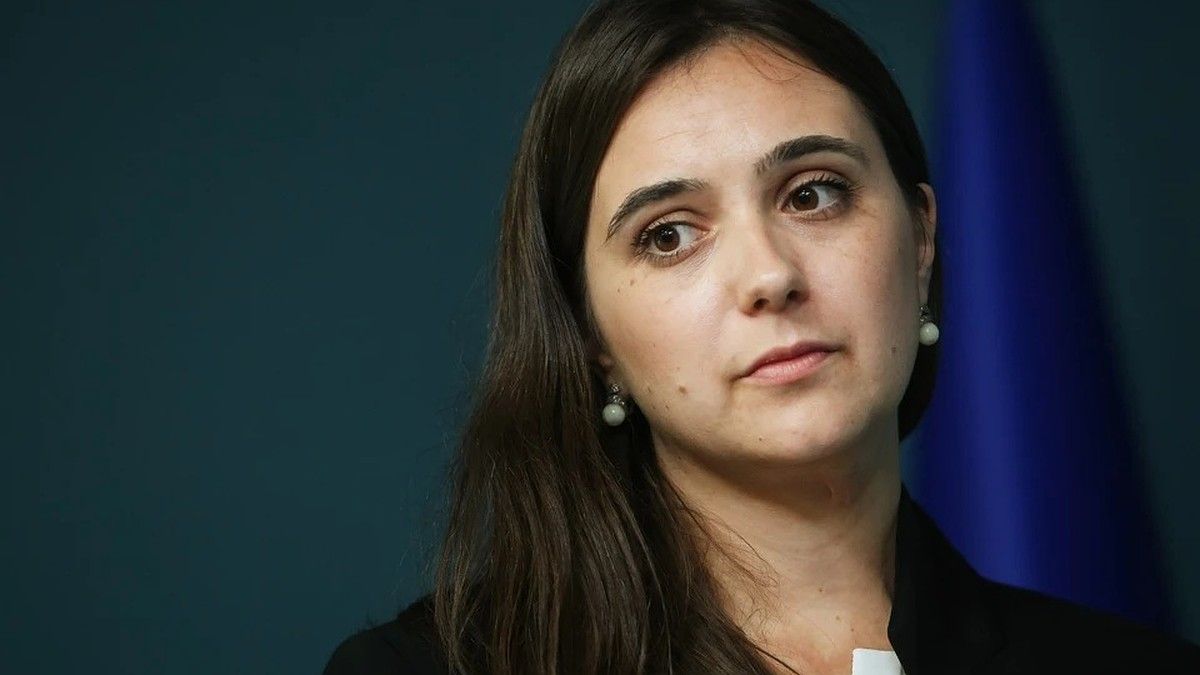 «Обвиняет всех остальных»: Мендель объяснила нападки Зеленского на европейских политиков