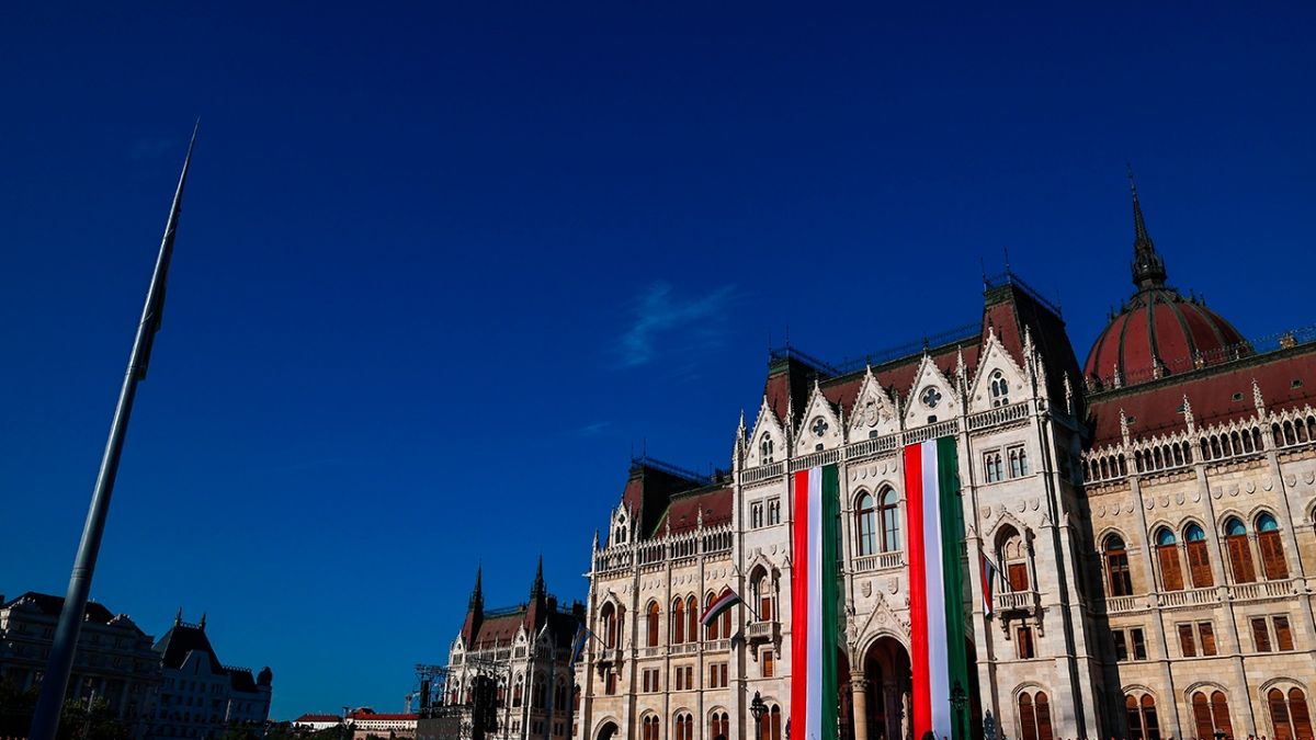 Венгрия вновь заблокировала переговоры о вступлении Украины в ЕС