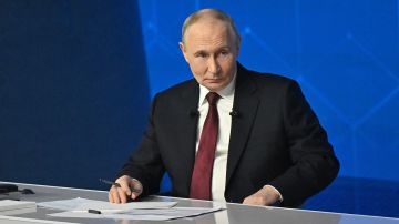 "Мы найдем, чем ответить": Путин жестко отреагировал на угрозы Зеленского бить по самолетам