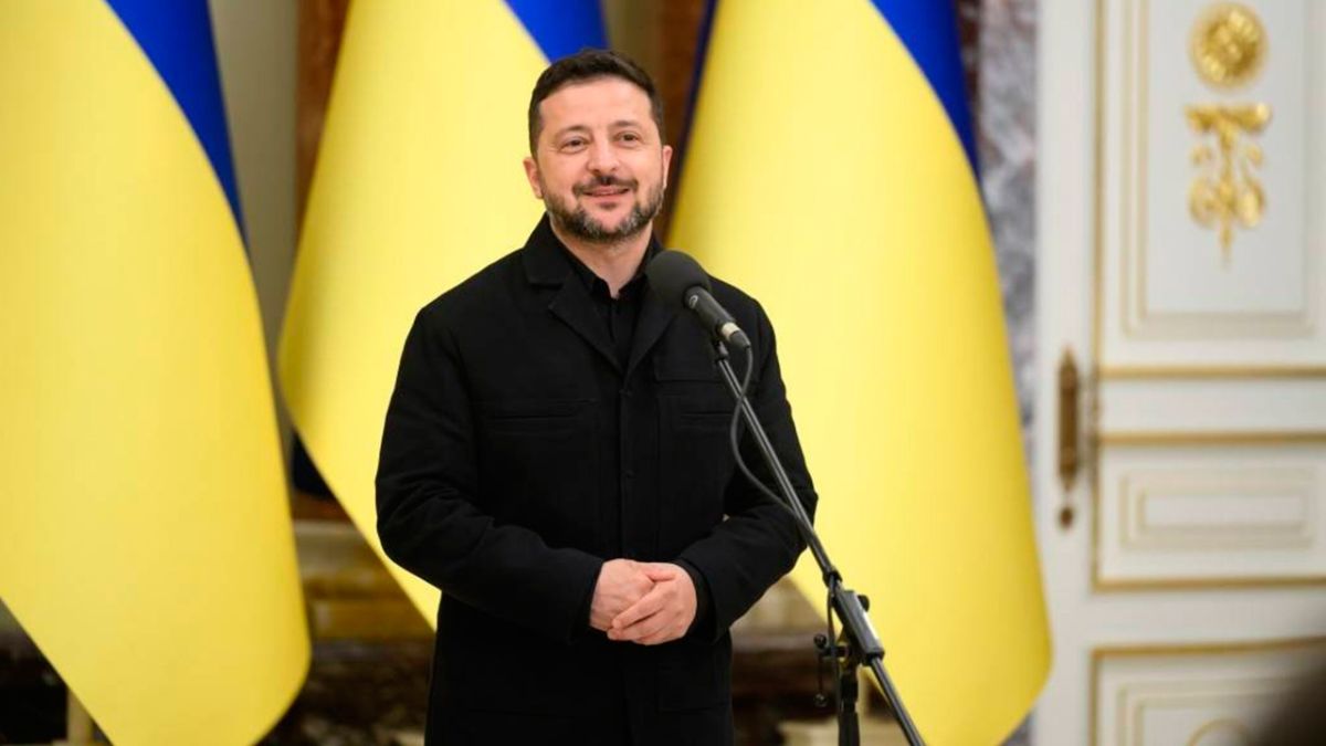 Мирошник назвал мирные инициативы Зеленского имитацией и пиаром