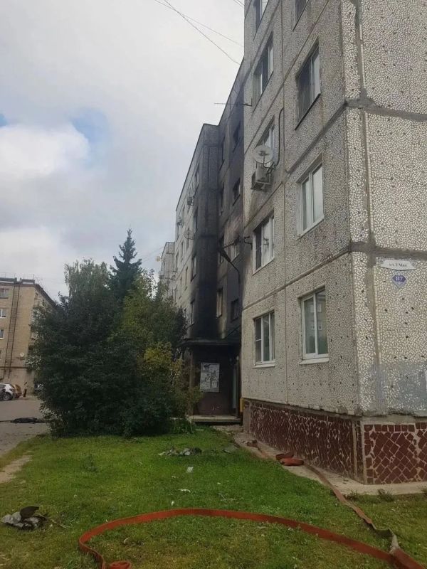 БПЛА попал в жилой дом в подмосковной Кубинке, пострадавших нет, сообщил губернатор Подмосковья Воробьев: