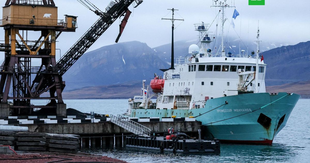 Посла Норвегии вызвали в МИД РФ из-за ареста судна «Профессор Молчанов»