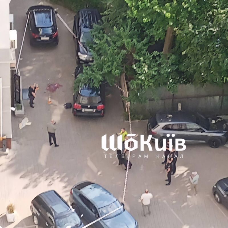 Стрельба в Киеве возле больницы, пишут в местных группах