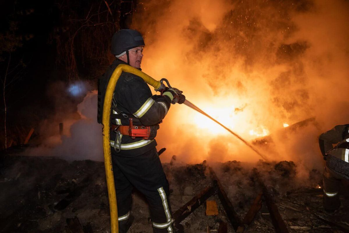 В нескольких городах на Украине прогремели взрывы