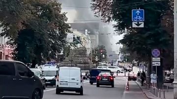 Взрыв произошел в главном здании СБУ в центре Киева