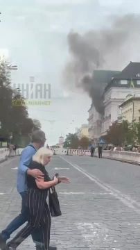 В Киеве «Герань» у@бала по главному офису СБУ
