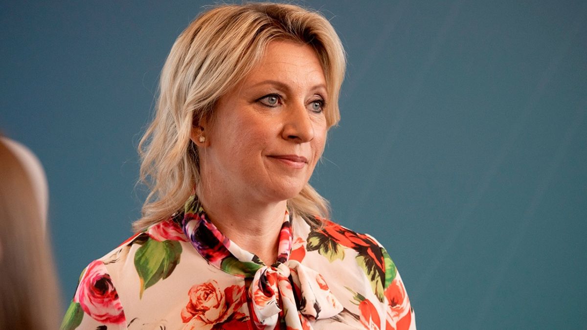 Захарова заявила о готовности России к контактам по Украине