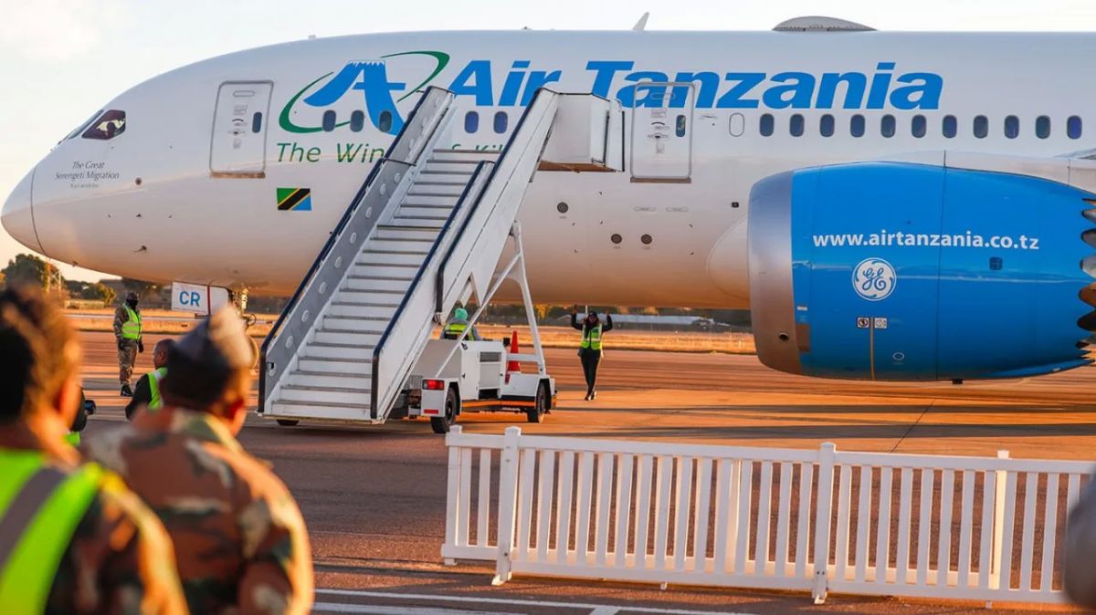 Юрий Котенок: Air Tanzania, единственная авиакомпания, которая ранее объявила о приостановке полетов в Россию после угроз Зеленского, сообщила о возобновлении рейсов с 7 сентября