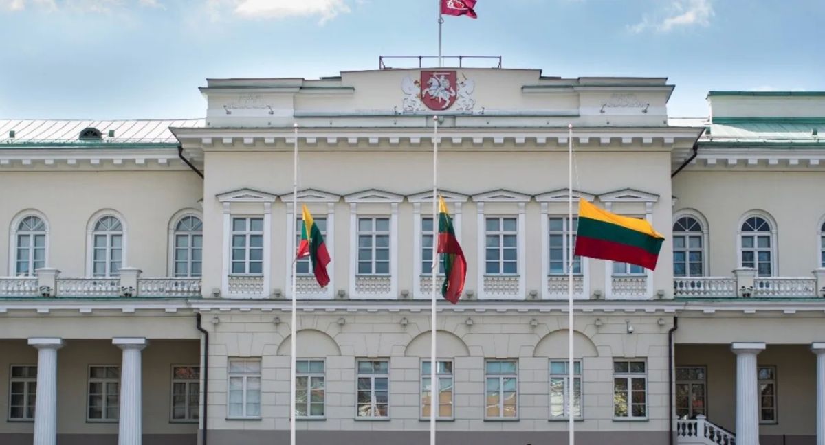 Литва потребовала от России вывести войска с Украины