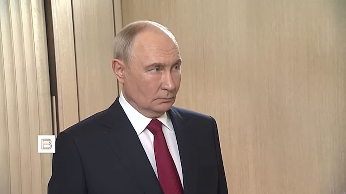 Метастазы нацизма распространяются по всей Европе, а на Украине это выраженно особенно сильно, заявил Сергей Лавров на встрече Владимира Путина с пятеркой предвыборного списка "Единой России"