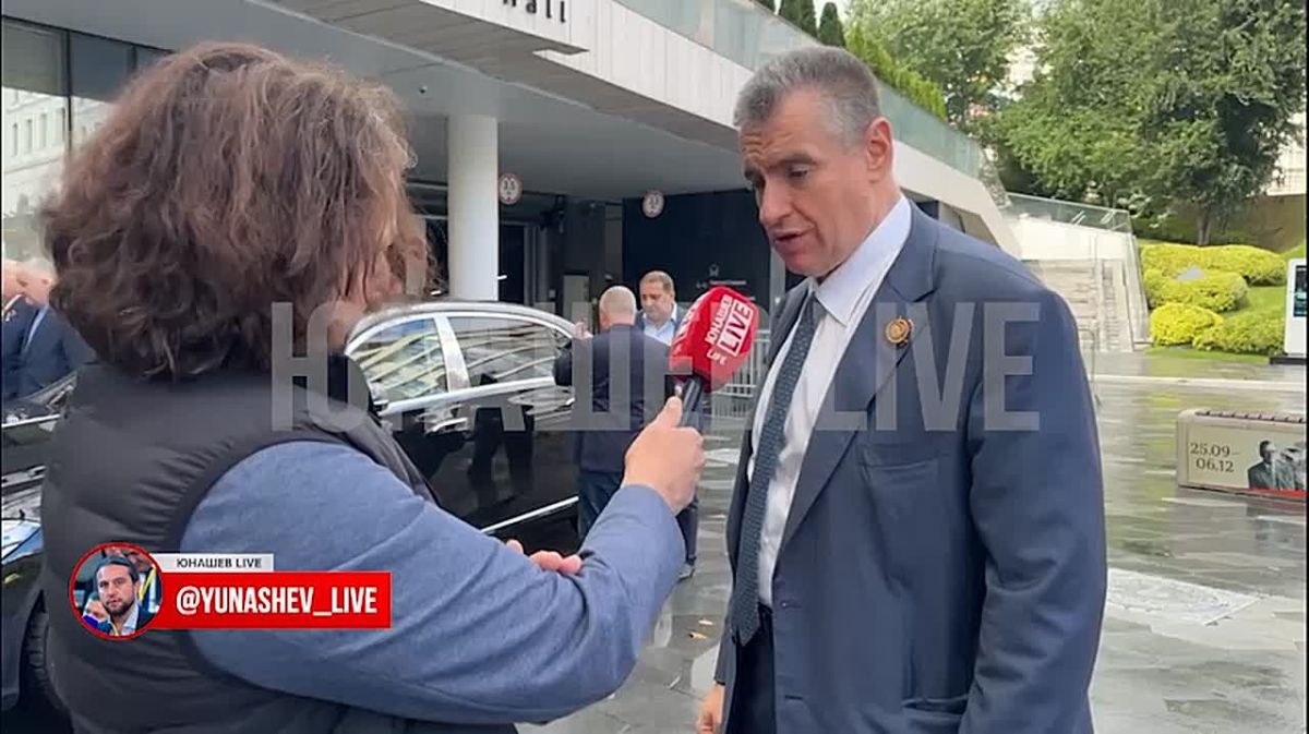 Александр Юнашев: Слуцкий: В Киеве признают только силу