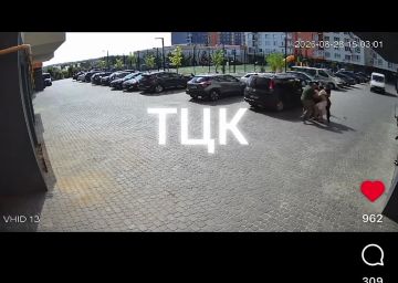 А ТЦКшники как зомби в Голливудских фильмах - с каждым разом становятся все быстрее и хитрее