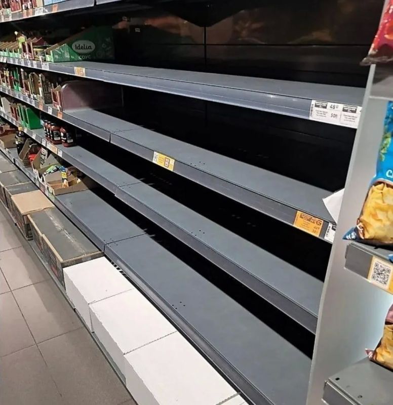 Украинский «Ашан» ограничил продажу ряда продуктов в одни руки