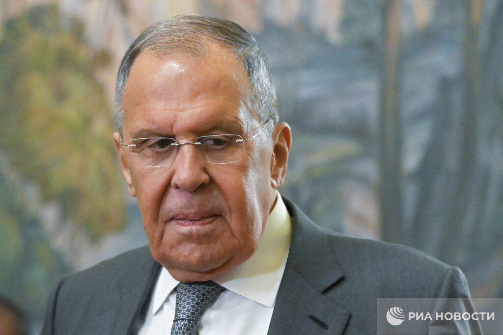 Лавров назвал спекуляциями заявления из Киева о предложениях, привезенных Уиткоффом и Кушнером