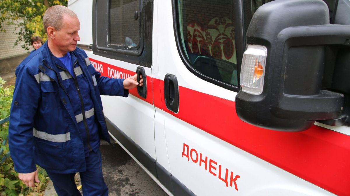 ДНР под ударом ВСУ: от атак БПЛА пострадали 12 взрослых и подросток