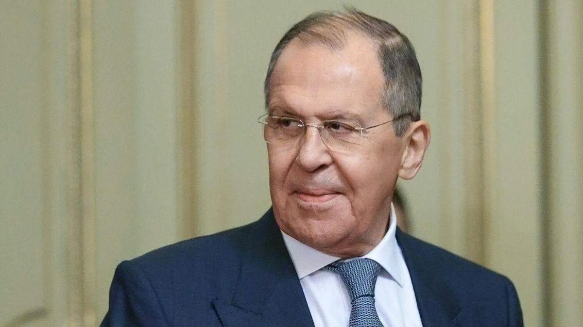 Американцы во всех контактах с РФ по Украине исходят из реалий на земле, это вызывает позитивный отклик Москвы и готовность продолжать диалог, заявил Сергей Лавров