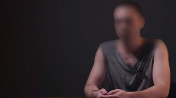 Знакомство с вербовкой: трое крымчан повелись на украинскую разведчицу