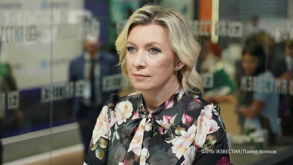 Недалек тот час, когда на Украине будут отслеживать и наказывать за мысли, заявила официальный представитель МИД РФ Мария Захарова