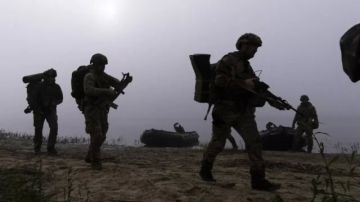 Украине не хватает 22,4 миллиарда долларов на зарплаты военным