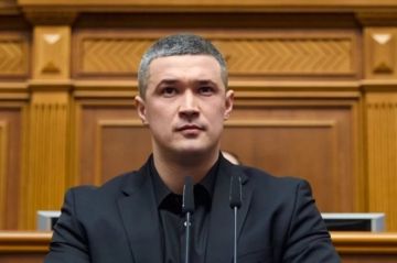 В Раде заподозрили экс-главу МО Украины в мошенничестве