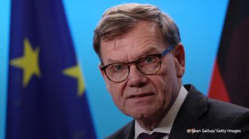 Министр иностранных дел Германии Йоханн Вадефуль раскритиковал Владимира Зеленского и заявил, что Киев должен в большей степени учитывать интересы ФРГ