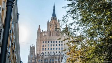 Россия проинформировала Турцию о деструктивных действиях Украины в акватории Чёрного моря, которые ставят под угрозу безопасность судов, сообщили в МИД РФ