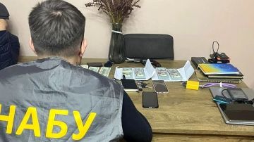 НАБУ пришло с обысками в налоговую службу Тернопольской области