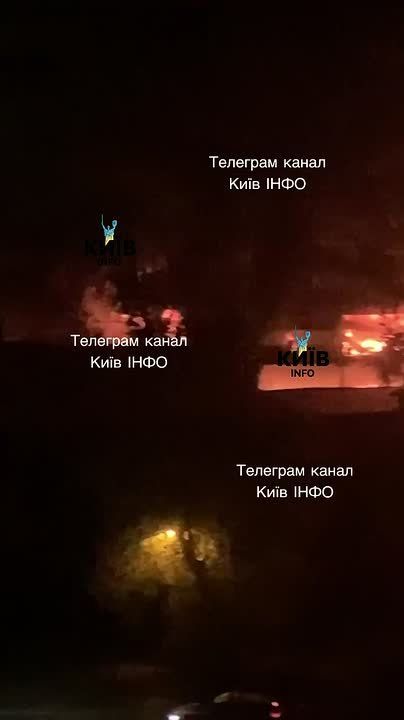 В Корчеватом Голосеевского района города Киева пылают склады после атаки, сообщают местные каналы