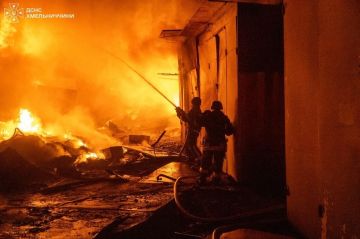 Какие-то неправильные помидоры: в Хмельницком после ракетного удара по рынку взрывы раздались далеко не раз