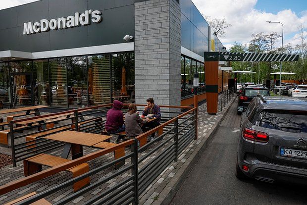 Сеть ресторанов McDonald's урезала меню на Украине из-за проблем с поставками продуктов