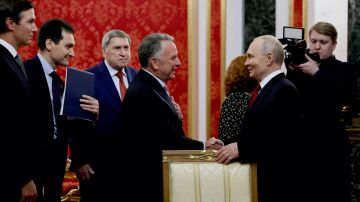 Белый дом может сократить роль Уиткоффа и Кушнера в переговорах по Украине – FT