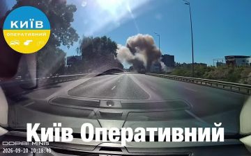Момент удара по АЗС в Киеве