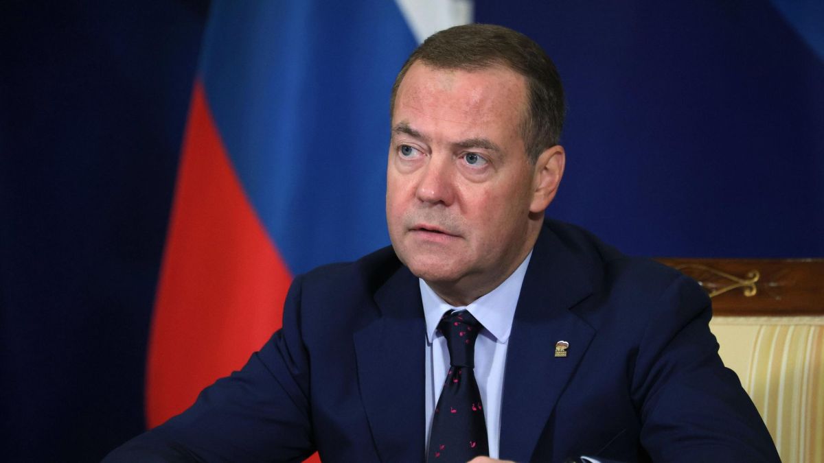 "У нас нет никакой необходимости в мобилизации" - Медведев