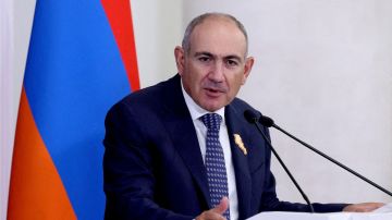Визы для россиян: введёт ли их Пашинян? Армения летит в космос