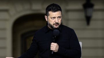 Зеленский заявил о необходимости получить 100—120 ракет-перехватчиков