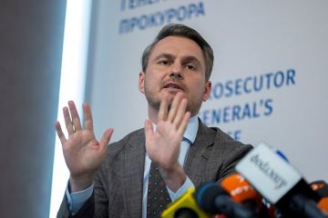 «РБК-Украина»: Генпрокурор Украины Кравченко покинул страну через границу с Польшей