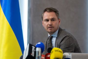 Еврокомиссия отказалась комментировать скандал с генпрокурором Украины Кравченко