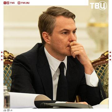 Зеленский отстранил Руслана Кравченко от должности генерального прокурора Украины