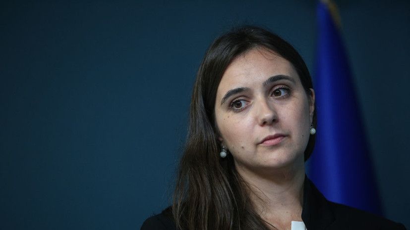 Мендель: Украина становится мрачным военным государством