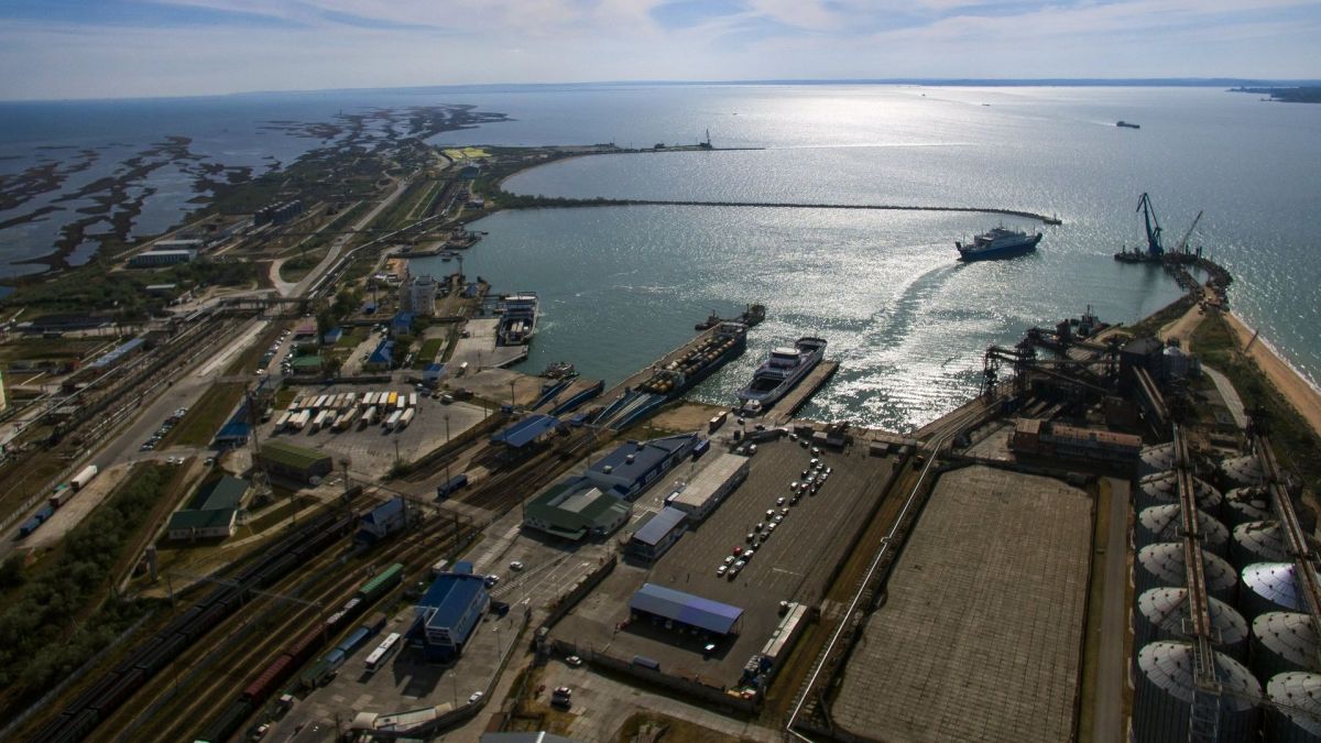 Боевика ВСУ объявили в международный розыск за удары по порту "Кавказ"