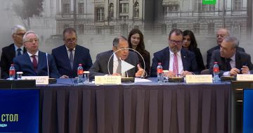 ������ �������� ����� � ����������� ��� � ��������� �� ����� � �������