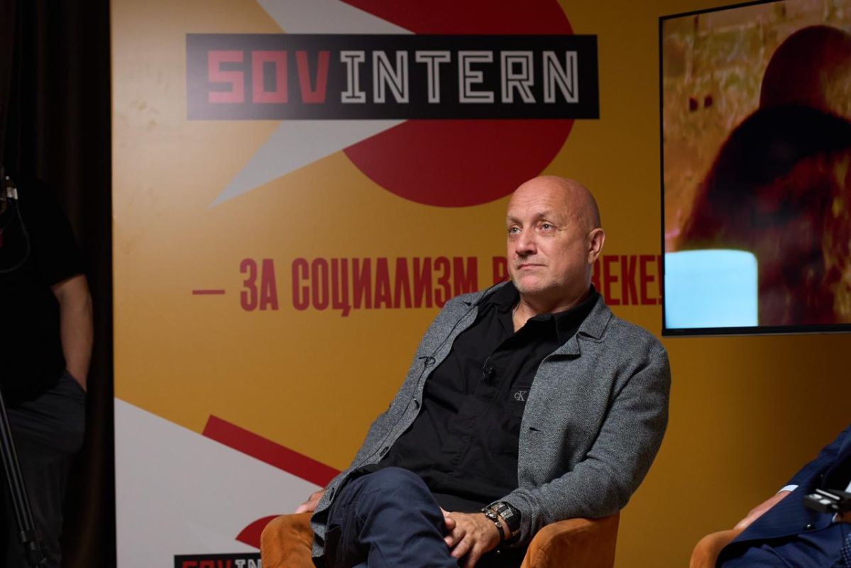 Захар Прилепин:. Россия должна перестать рассчитывать на «возвращение в европейский дом» и претендовать на лидерство в мировом антиколониальном движении