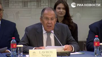 На Украине скоро будут мобилизовать женщин, уверен Лавров