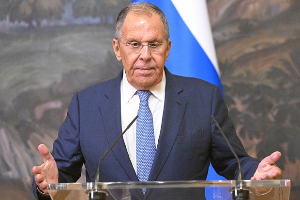 Лавров осудил МУС за условия приема Украины