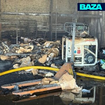 В Киеве после ночной атаки российских БПЛА сгорели склад с реквизитом студии «Квартал 95» и склад Фонда Елены Зеленской