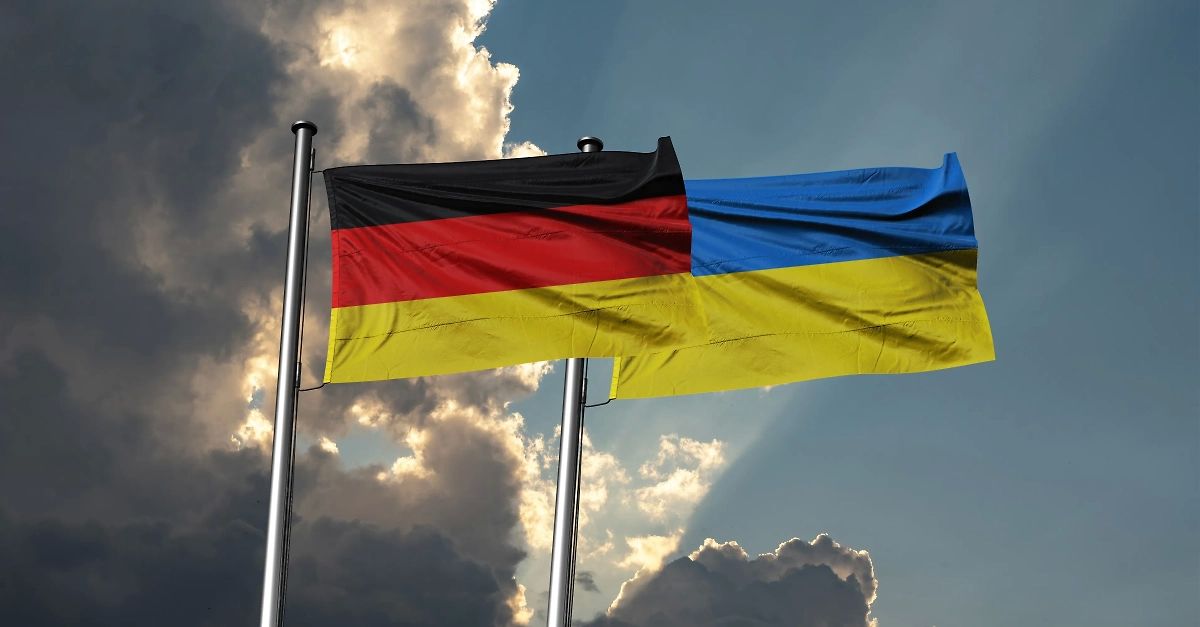 Германия может обеспечить себе безопасность, если откажется от поддержки Украины – Жданова