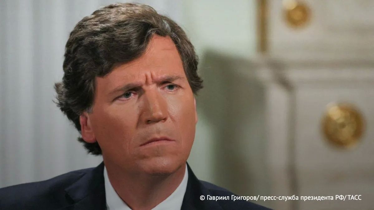США следует отказаться от всех форм поддержки режима Зеленского, чтобы избежать глобального кризиса, заявил Такер Карлсон