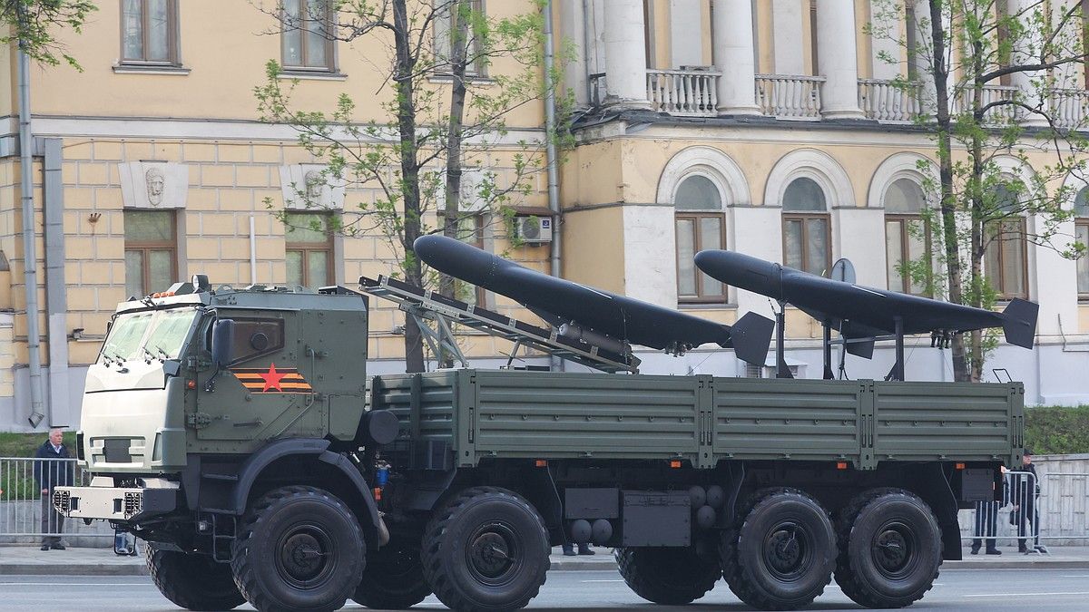ВС РФ «Геранями» поразили в порту Черноморск три сухогруза и паром ВСУ