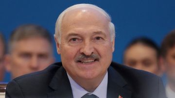 Лукашенко рассказал, чем могла обернуться изоляция Белоруссии от России